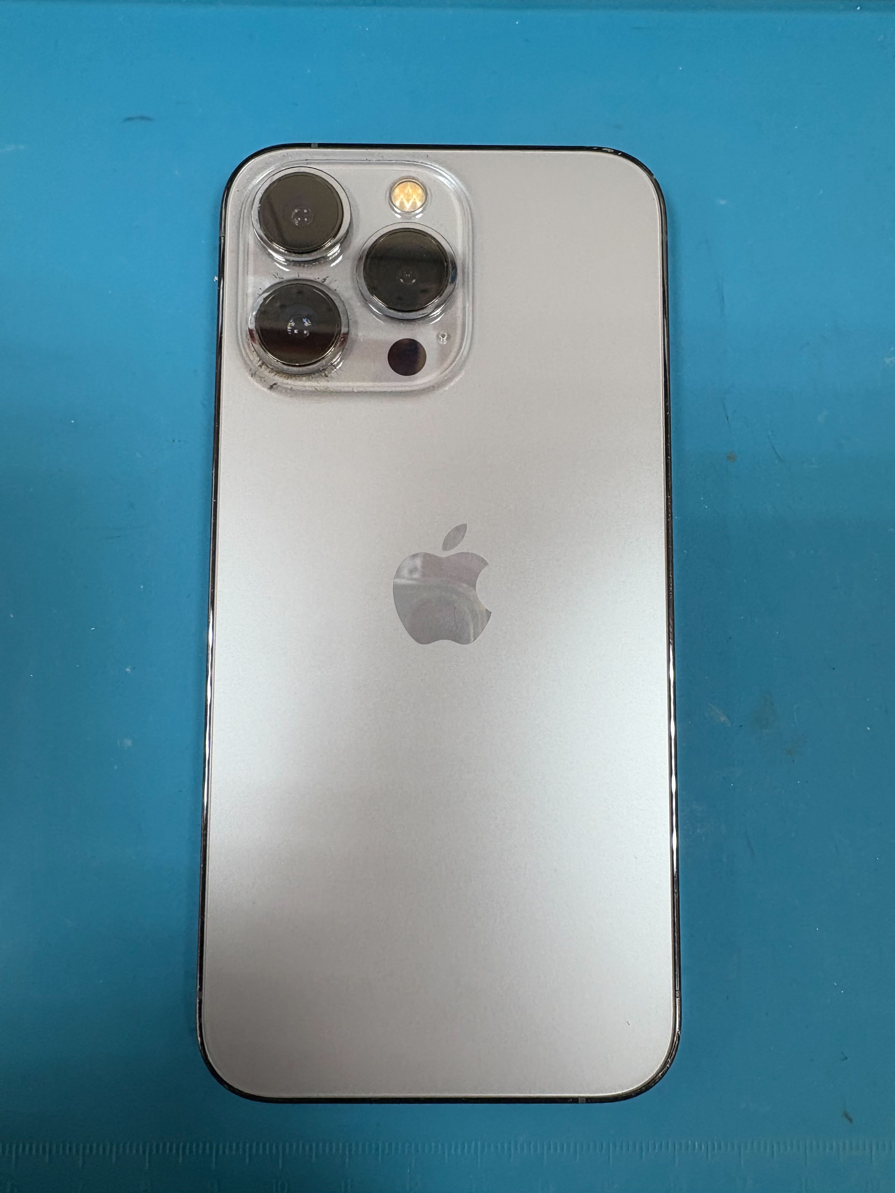 iPhone13Pro 音量ボタン反応しない🔊 音量ボタン交換【イオン豊橋南】